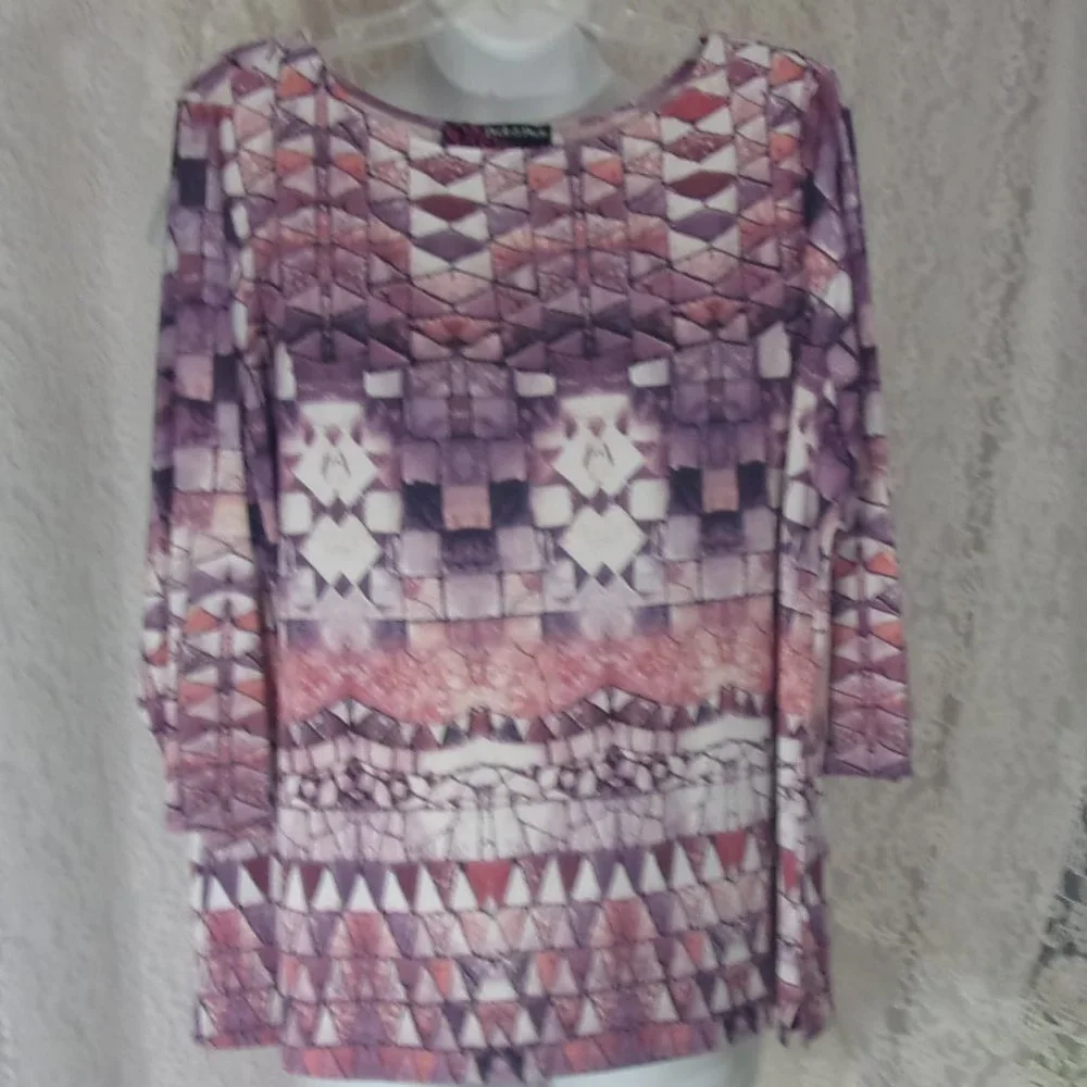 Peck N Peck  Geometric Top Blouse Plum Ivory